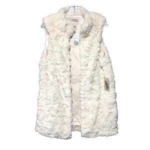 Forever 21 Faux Fur Vest Medium NWT